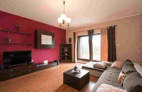 Sunset holiday home with pool and large, mature garden - Foto 11