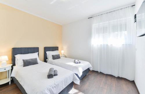 Apartment Holiday House Diana - Foto 21