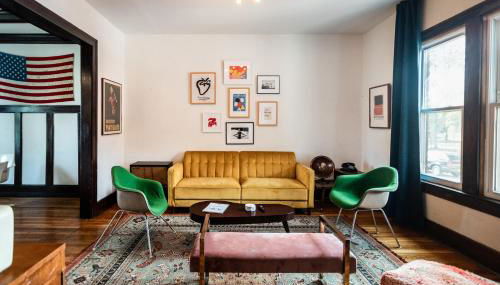 Luxe Mid-Century Styled Townhouse #3631 - Foto 2