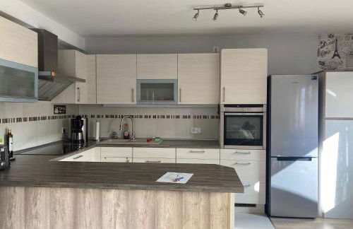 Große Wohnküche, Terrasse, Schlafzimmer am Steinhuder Meer, WLAN, Parkplatz, Fußbodenheizung, 70qm - Foto 1