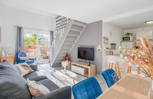 Maison Piscine Chauffée Privée a 200 mn de la Plage - Foto 9