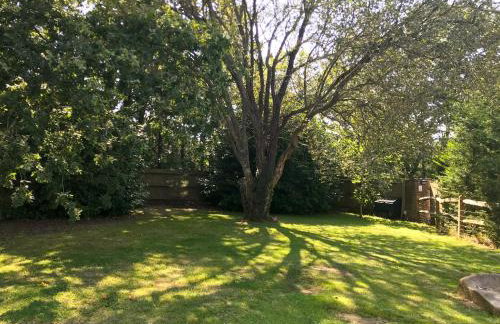 Reeds Farmhouse - Photo 13