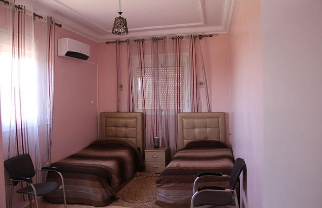 Dior Lamane - Photo 2