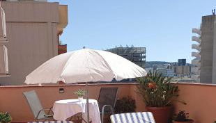 Cozy and sunny penthouse Fira BCN - Photo 1, sunbed