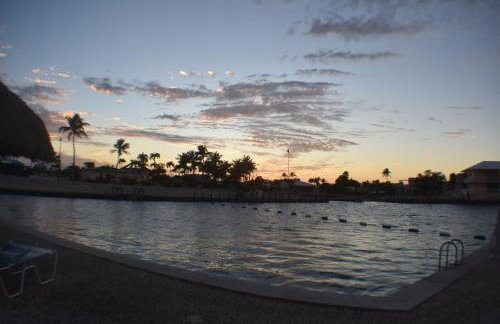 Pelican's Roost, Waterfront comfort at Venture Out - Foto 52