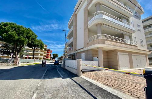 Appartamento al mare con giardino, spiaggia e piscina - Foto 9