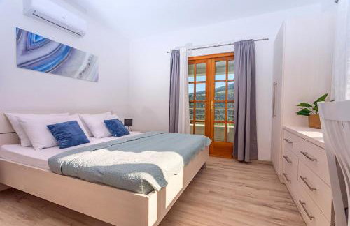 VILLA SKURA private heated pool 32m2, summer kitchen, 4 bedrooms, garden - Photo 20