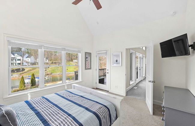 Lake Escape by Avantstay Lakefront, Private Dock - Foto 25