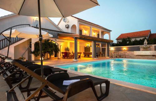 Holiday House San Mario - Pets Friendly Rural Home - Photo 1