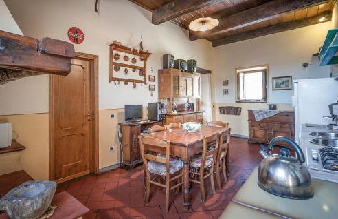 Lovely Apartment In Massa E Cozzile - Foto 24
