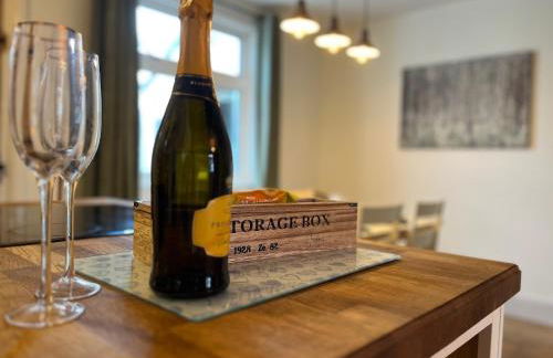 One Jubilee Cottages - Photo 11