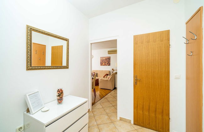 Down Town Apartments - Foto 1