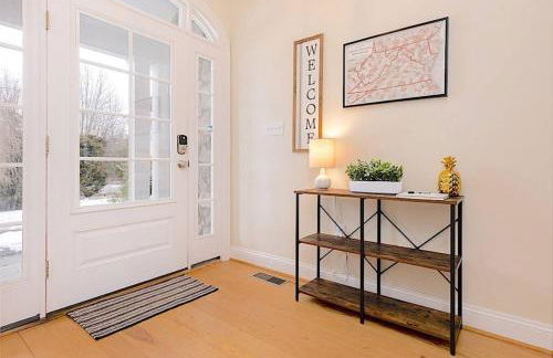 Stoney Creek Cottage Wintergreen w EV Charger - Foto 62