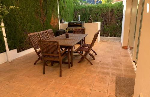 Casa de 2 dormitorios con piscina, 2 terrazas privadas, WIFI, BBQ - Photo 34