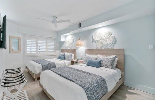 Modern Oceanfront 1 Bedroom Condo, Prime Location, Stunning Views at Beach Cove Resort - Foto 11