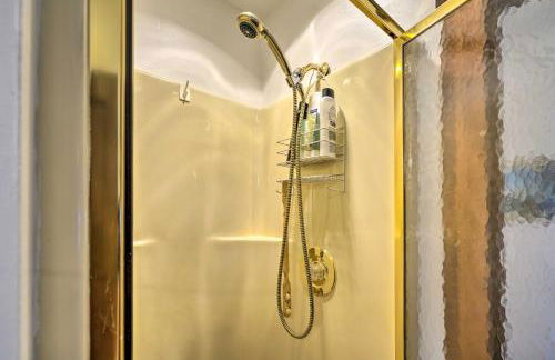 Dog-Friendly Waretown Home with Furnished Deck! - Foto 16