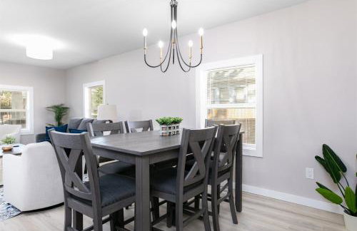 Cozy 2BR Home Near ND - Perfect for Game Day Stays - Foto 11