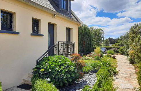 Gorgeous Apartment In Concarneau - Photo 11