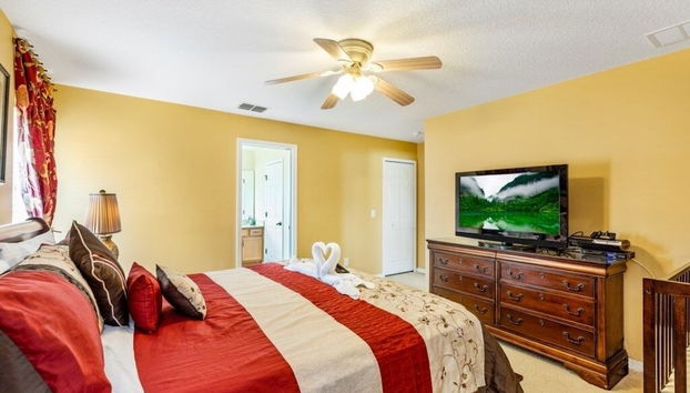 Spacious And Relaxing Home With South Facing Pool 6 Bedroom Home by RedAwning - Foto 3, Habitación