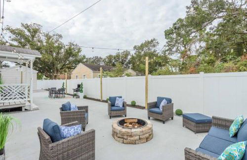 King bd Charming 2-Storey Cottage w PrivateYard - Foto 39