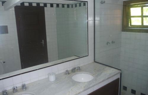 Espetacular Casa em João Fernandes e Vista Mar - Foto 27