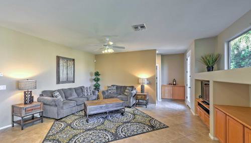 Inviting Surprise Home with Private Pool Near Golf! - Foto 5