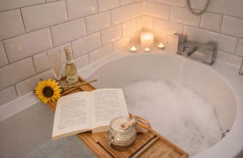 Panoramic Sunset Views - Free Parking & Sleeps 5 - Foto 17