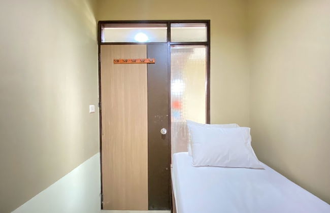 Comfortable 2Br At The Edge Bandung Apartment - Photo 6