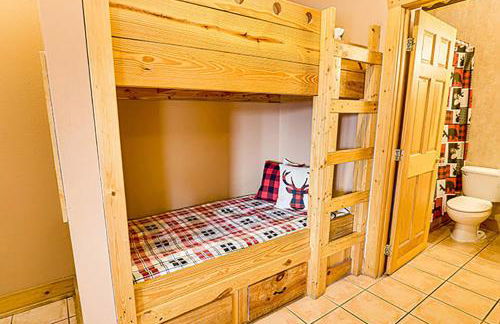 Almost Heaven by Venture Smoky Mountains - Photo 39