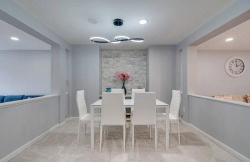 Peaceful Luxury 3 beds*Lake*Kitchen*LaundryMetro - Foto 36