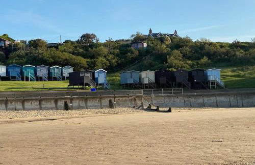 Lovely 1 bed flat 200 metres from beach - Foto 25