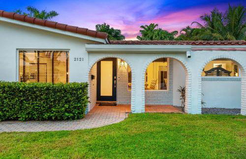 Solar Heated Pool Spa Tiki Hut Huge Backyard Hammock Retro Bikes - Foto 43