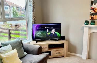 Canada House - Sleeps 6 -3 King or 6 Single Ideal for contractors - Foto 3