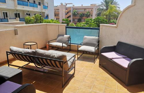 NEW Sunshine Apartment with pool - Foto 4