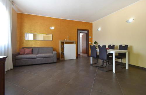 By the Hills Apartment - Foto 54