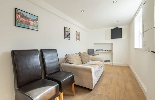 Host Stay Garnet Street - Photo 11