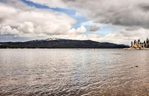 Central McCall Getaway Walk to Payette Lake! - Foto 30