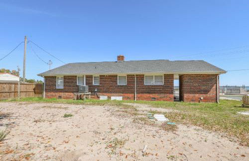 Spacious Home with Waterfront View-Welcome Pets - Foto 36