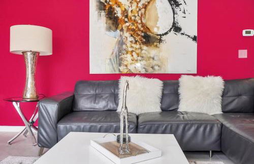 New 5 bedroom Disney Sanctuary - Photo 24