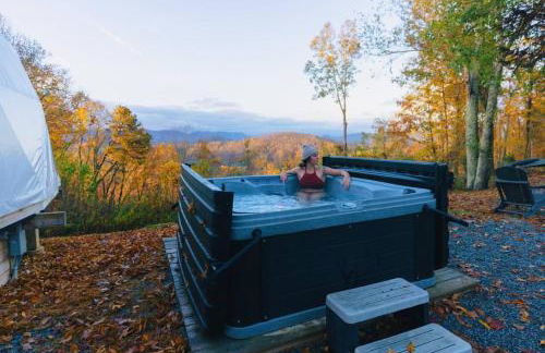Asheville Luxury Glamping Dome - Mountain Views, and Hot Tub! - Foto 33
