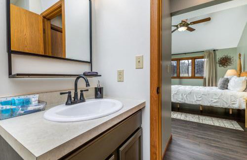 Cozy at Creekwood Getaway - Foto 11