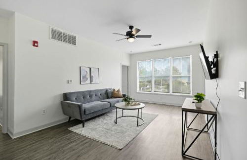 Modern 2BR2BA Near University District - Foto 1