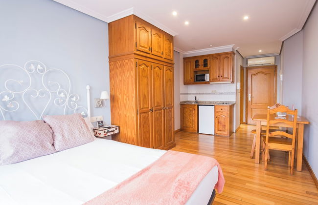 Apartamentos Alda Porta do Sol - Foto 1