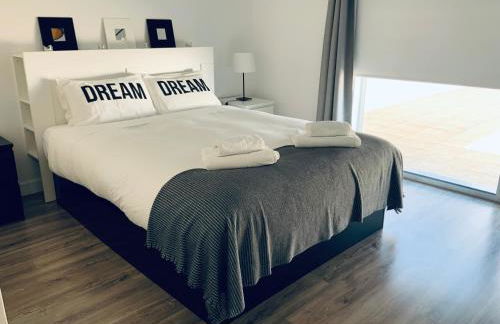 Supertubos - Peniche - Consolação - Foto 2