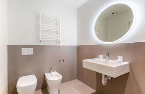 Hostdomus - Lagrange Luxury Apartment - Photo 16