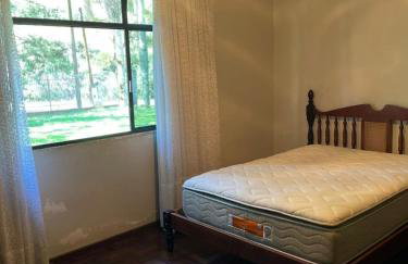 Memora Guesthouse Bateias - Casa Inteira e quartos em chácara - Foto 77