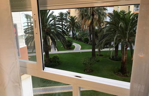 Apartamentos Centro Internacional Algarrobo-Costa - Foto 9