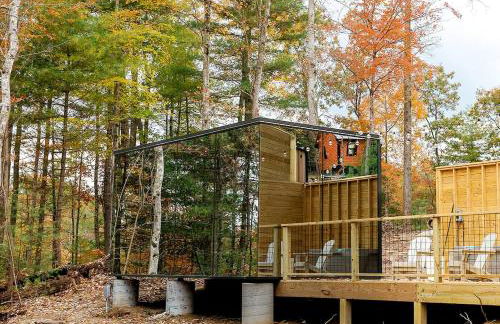 Heartleaf | Modern Lux Mirror Home | HotTub - Foto 11