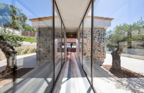 Corfu Travel Stories Villa, Private Pool - Stunning Sea Views - Accessible - 4 Bedrooms - Foto 9