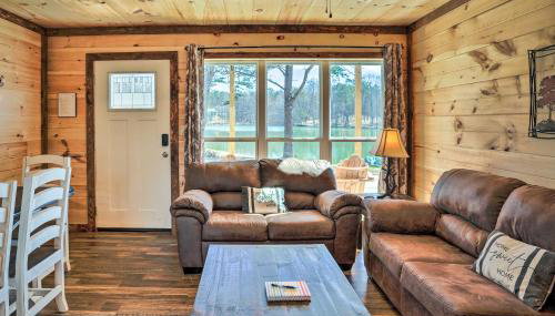 10 Mi to Drive-In Lakefront Trenton Cabin! - Foto 3